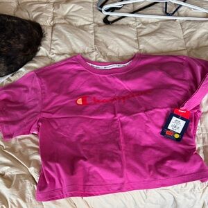 Champion Magenta Tee CROPPED